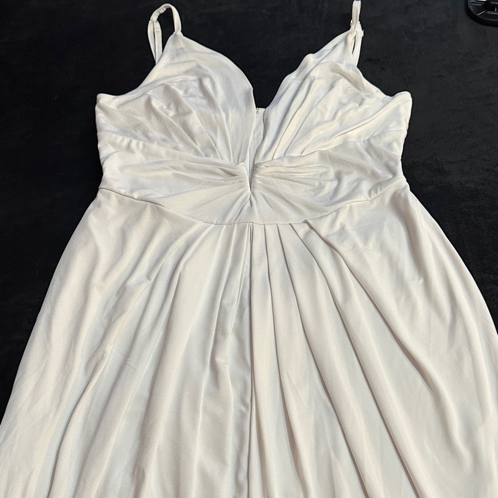 VENUS Ivory Spaghetti Strap Pleated Dress